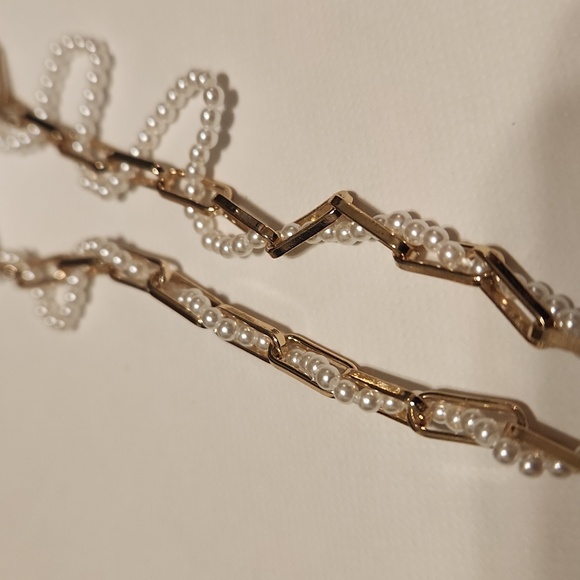 J Crew Pear and Gold necklace - Picture 2 of 3